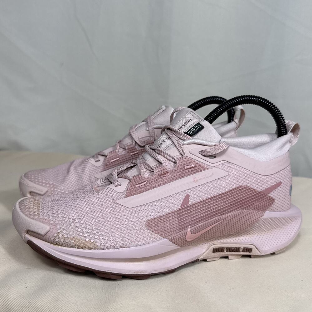 Nike Pegasus Trail 5 GORE-TEX Pink Running Shoes FQ0912-602 Women's Sz 7